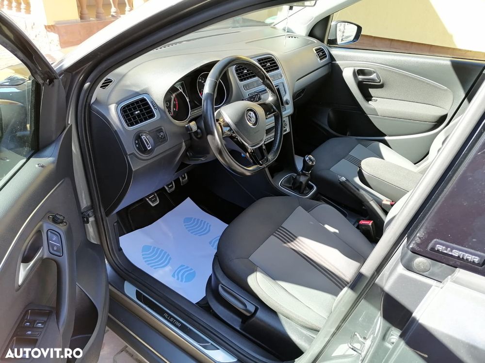 Volkswagen Polo 1.0 Allstar - 3