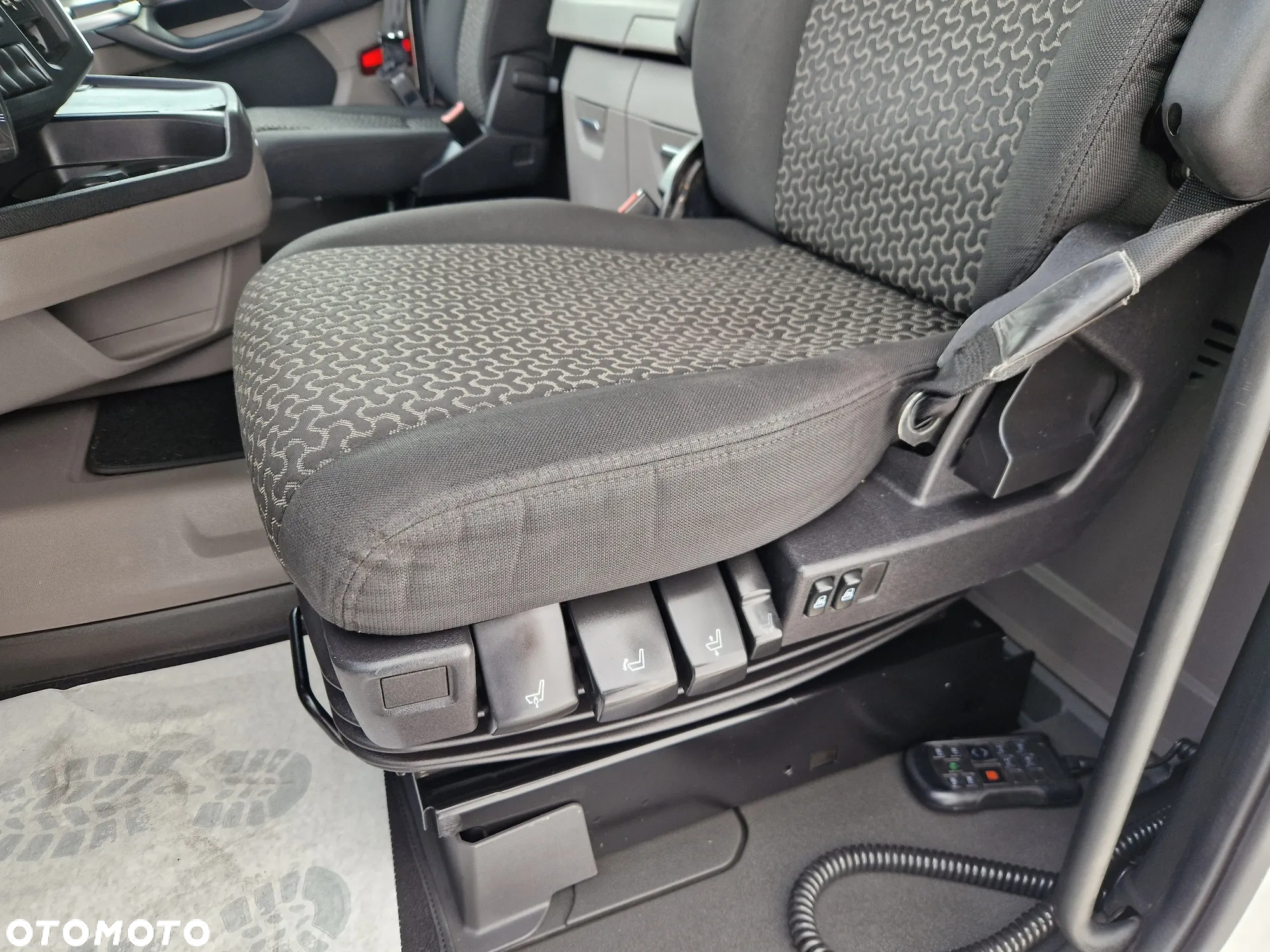 Scania R450 Tacho Smart 2 Alu Felgi Niska Waga Automat Retarder 4 poduszki Zabudowy Międzyosiowe - 28
