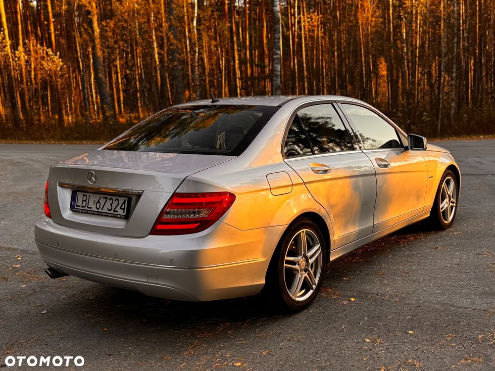 Mercedes-Benz C-Class 2013 photo 4