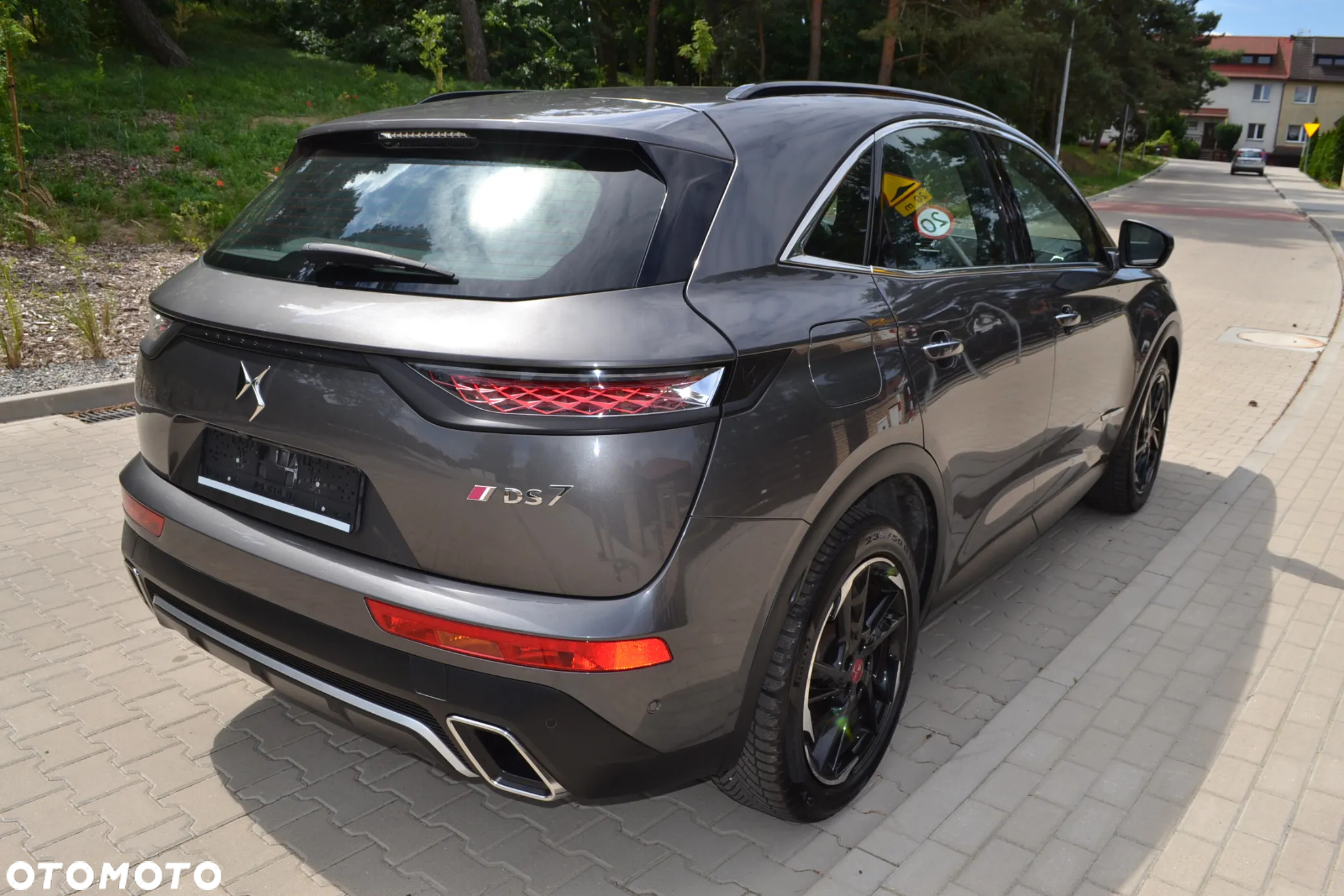 DS Automobiles DS 7 Crossback 2.0 BlueHDi Performance Line + - 3