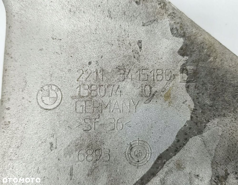 ŁAPA SILNIKA BMW X3 E83 - 2