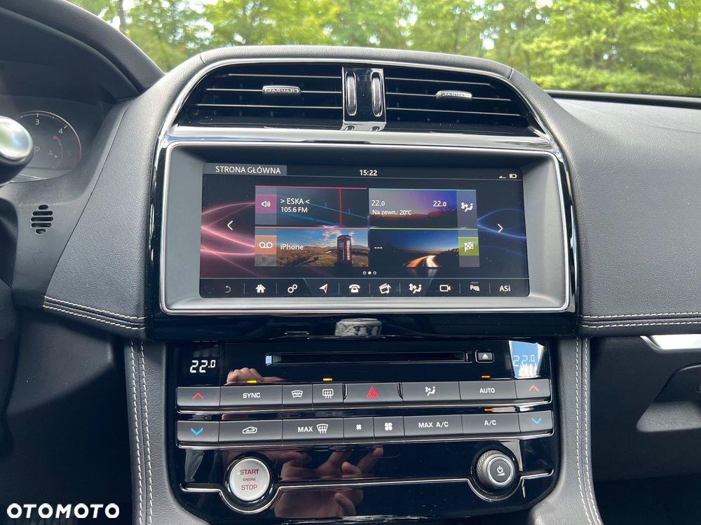 Jaguar F-Pace 20d AWD R-Sport - 17