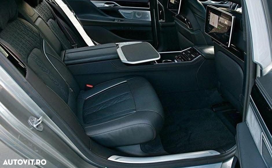 BMW M7 M760Li xDrive V12 Excellence - 9