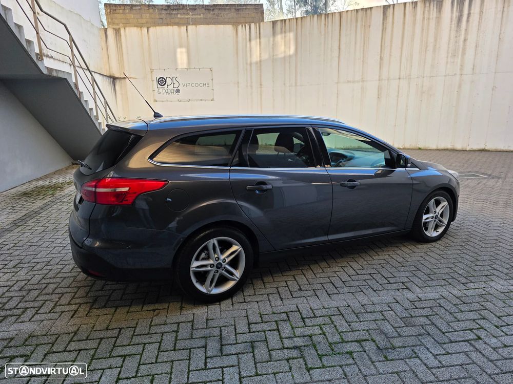 Ford Focus SW 1.5 TDCi Titanium - 10