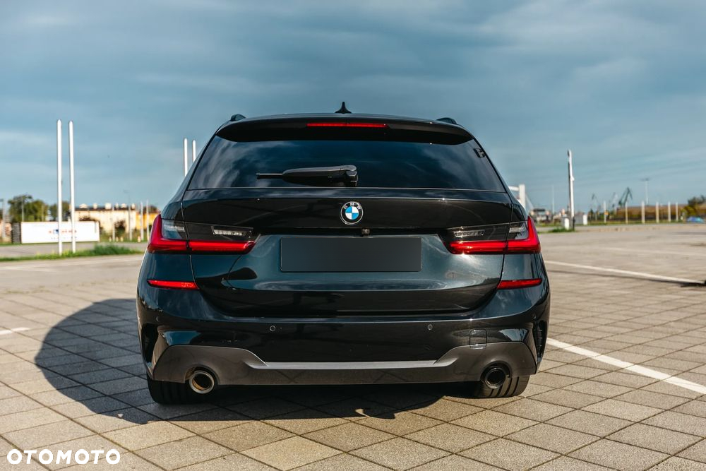 BMW Seria 3 320e M Sport sport - 6