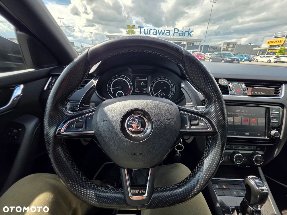 Skoda Octavia 2.0 TDI RS DSG - 23