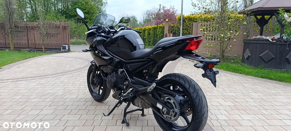 Yamaha XJ - 8