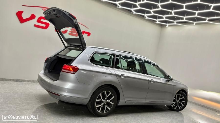 VW Passat Variant 1.6 TDI (BlueMotion ) DSG Comfortline - 32