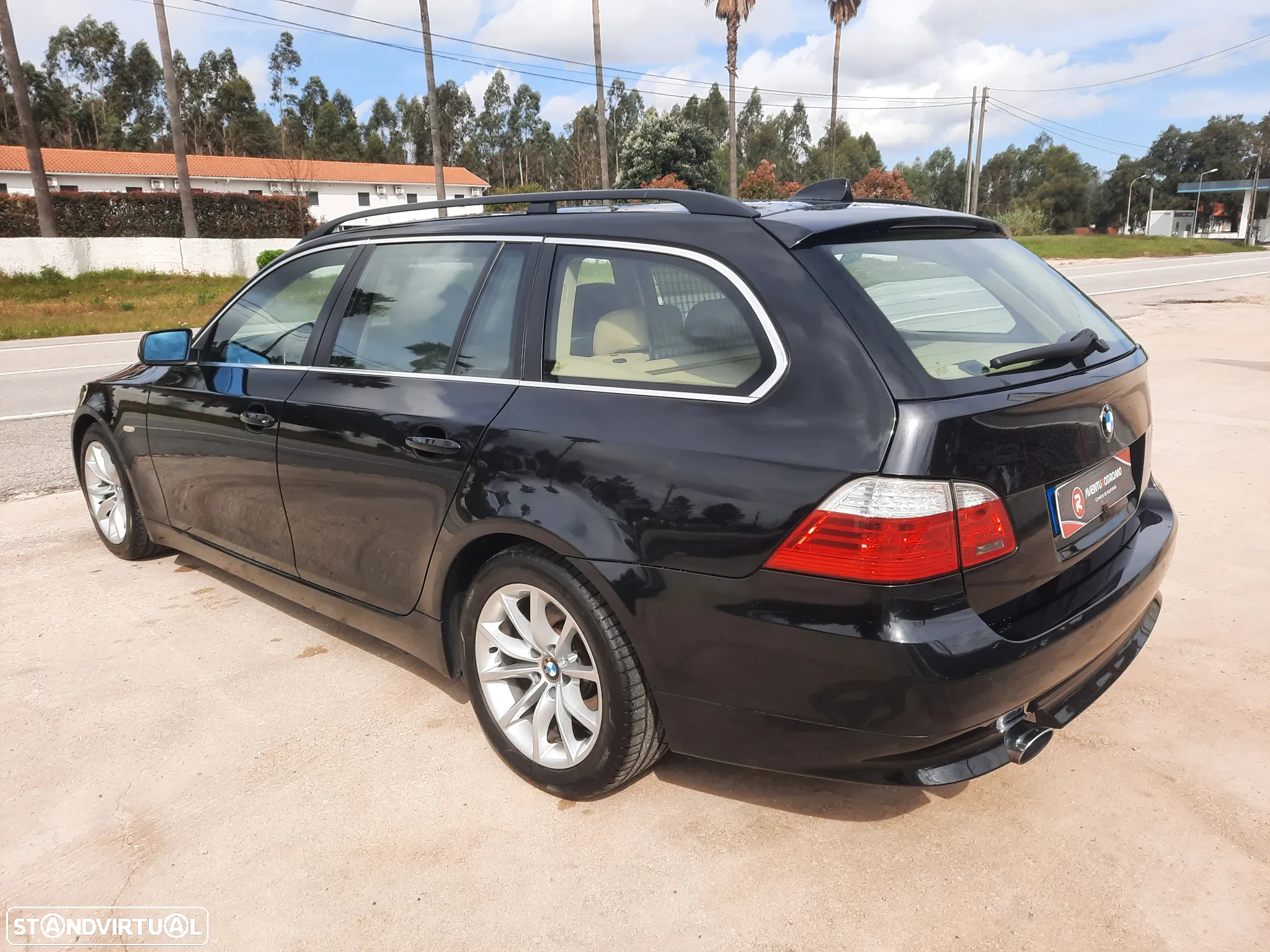 BMW 520 d Touring Executive - 11