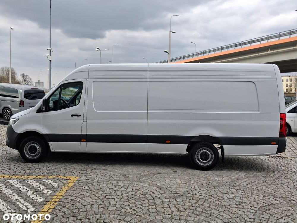 Mercedes-Benz Sprinter 319 CDI - 4