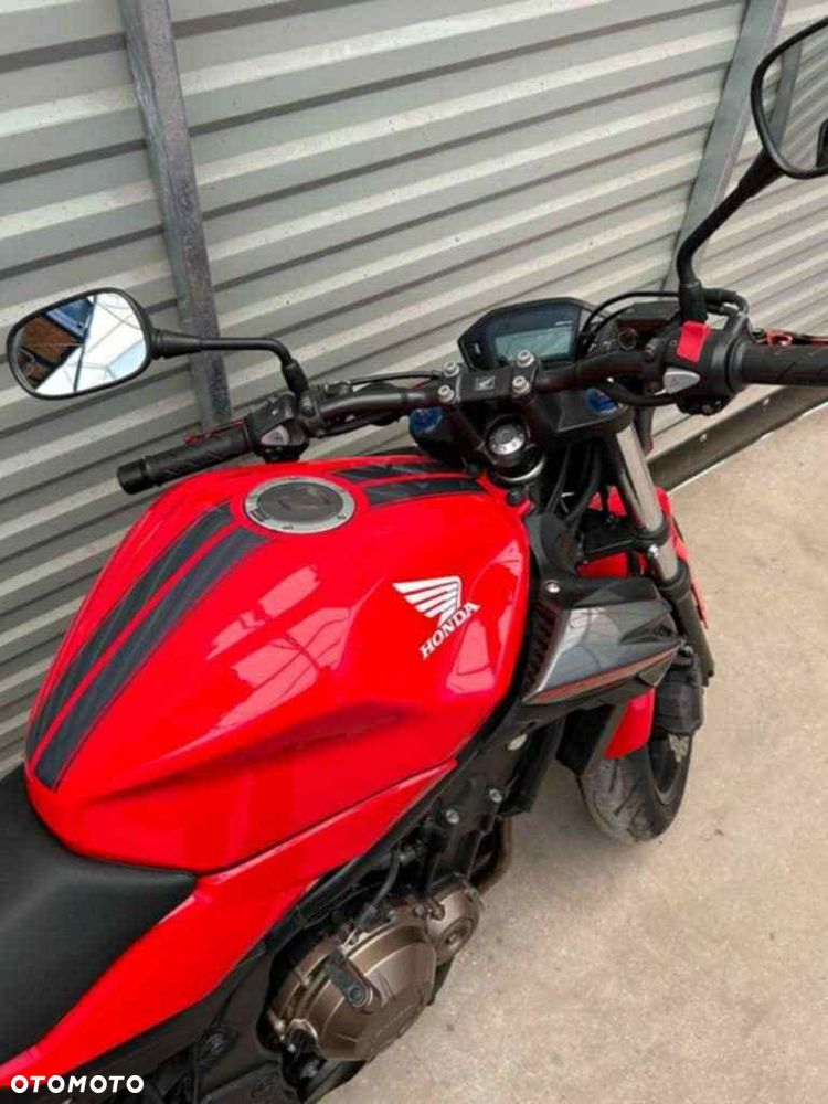 Honda CB - 4