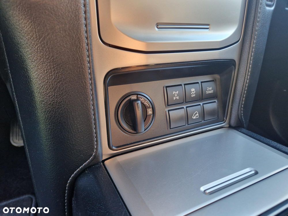 Toyota Land Cruiser LC 2.8 D-4D Prestige - 15