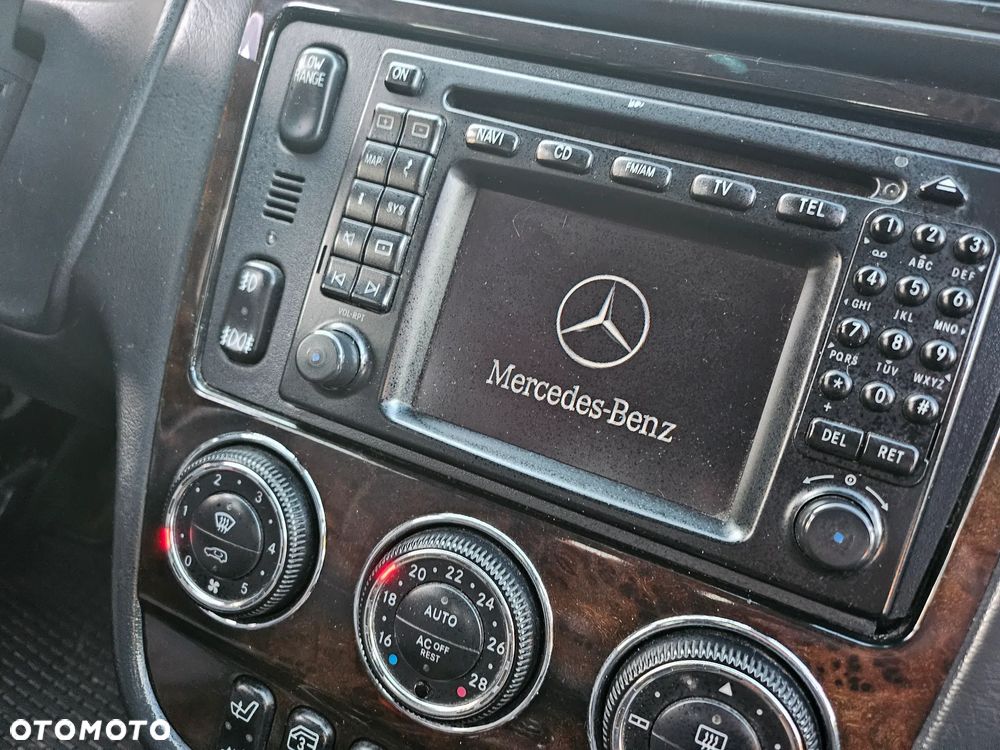 Mercedes-Benz ML - 18
