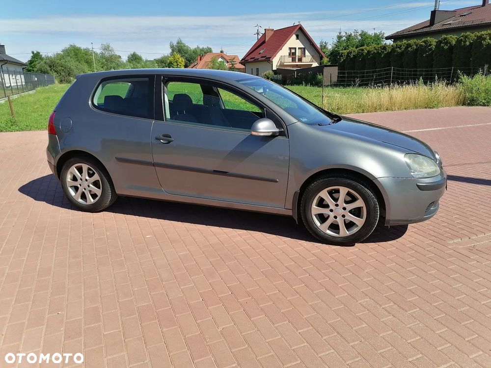 Volkswagen Golf - 13