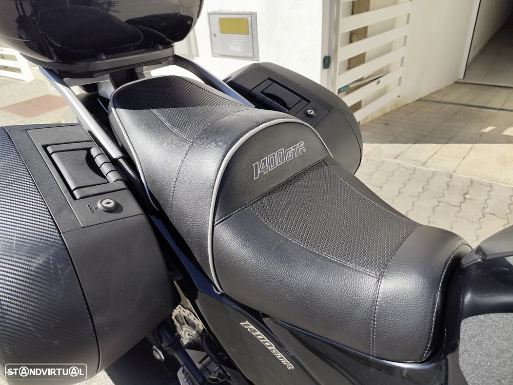 Kawasaki GTR - 5