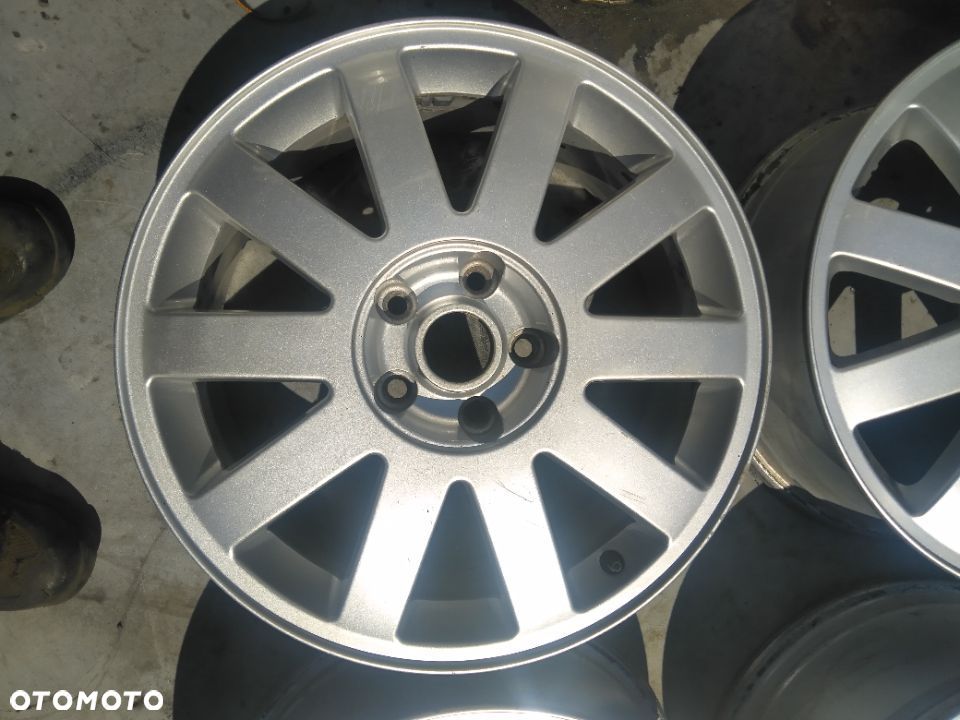 Felgi A8 17J ET39 5x112 - 7