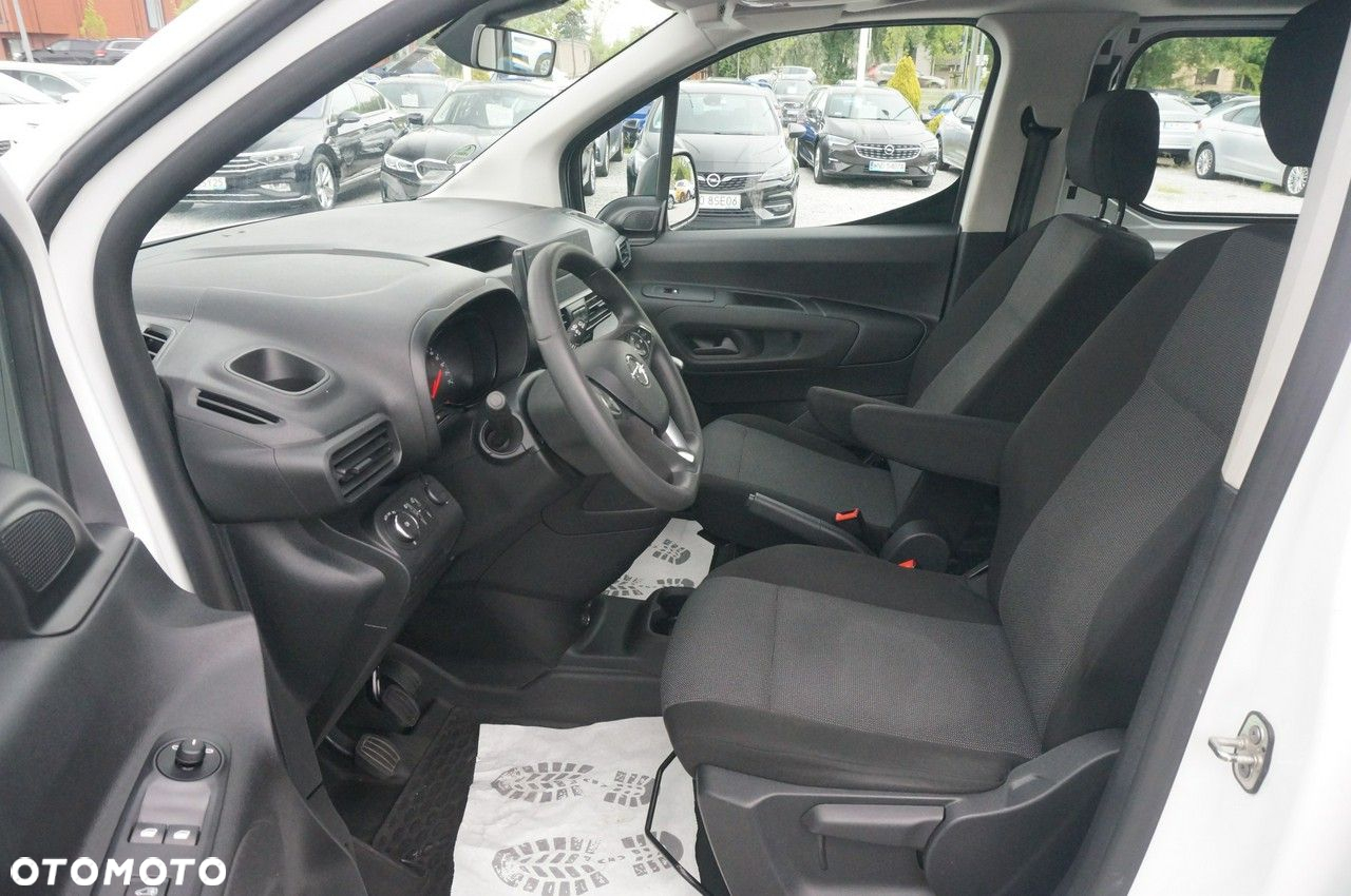 Opel Combo Cargo XL 1.5 CDTI 2,4t (bryg.) - 22