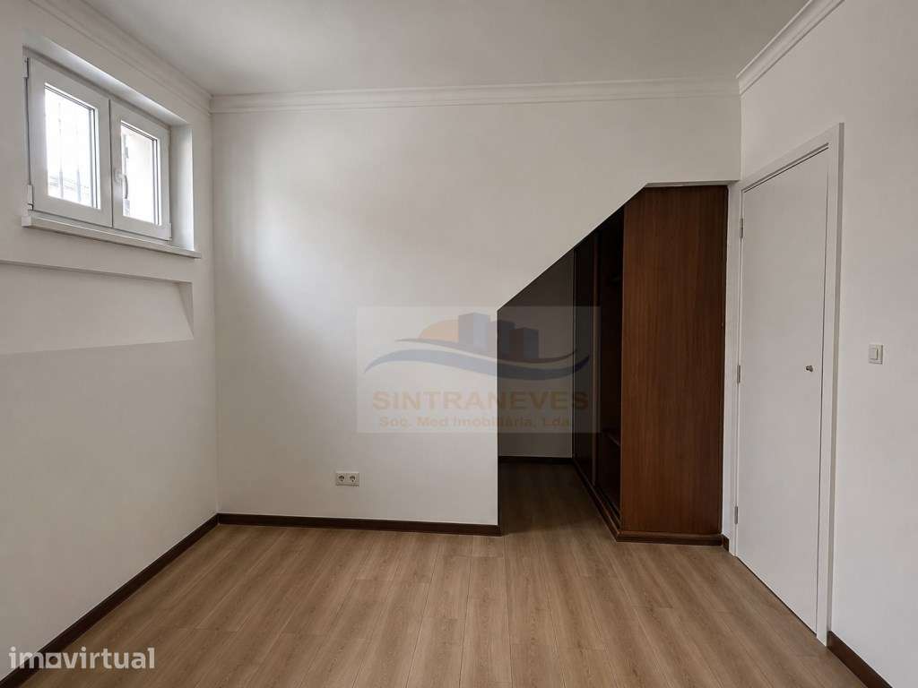 T2 Renovado Junto ao Metro da Amadora - Grande imagem: 5/6