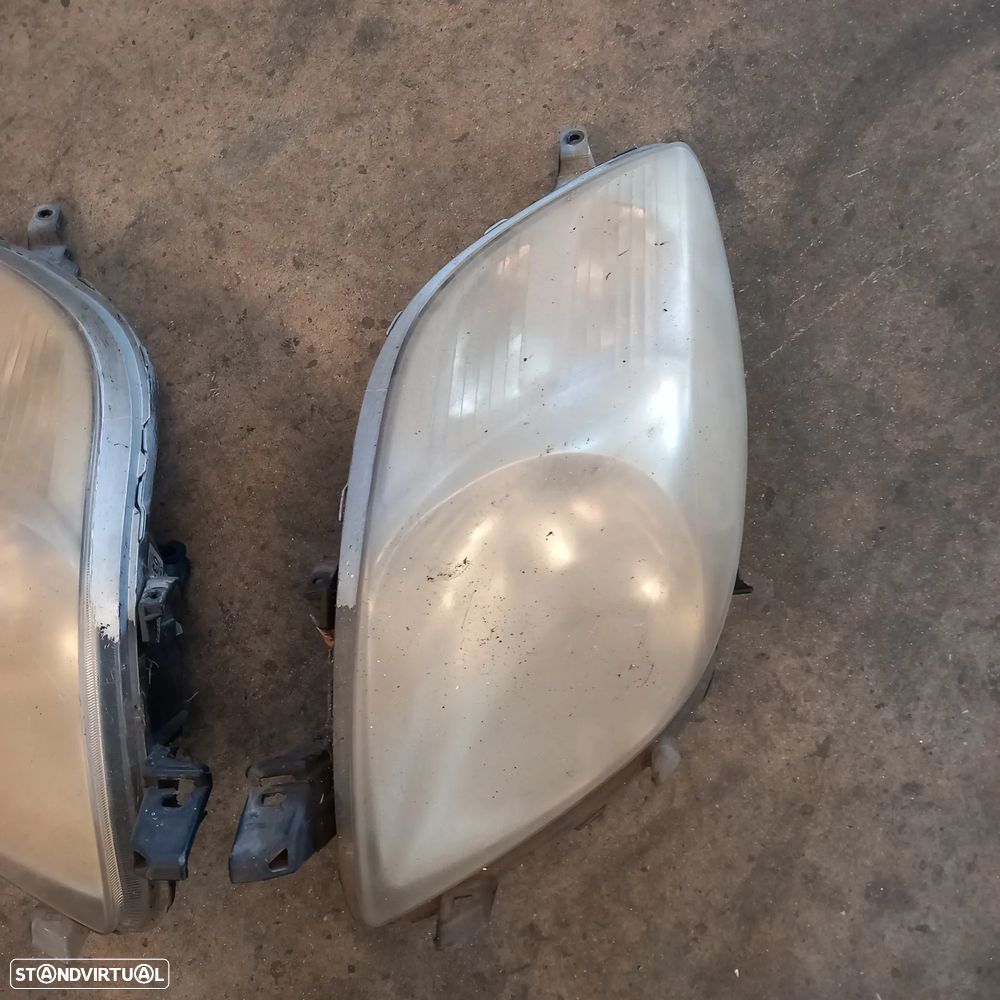 Conjunto farois toyota yaris ano 2008 - 3