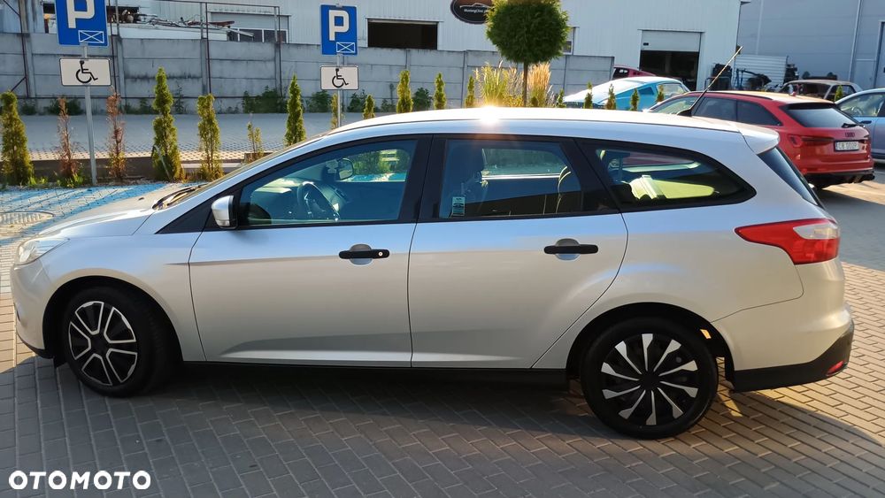 Ford Focus - 10