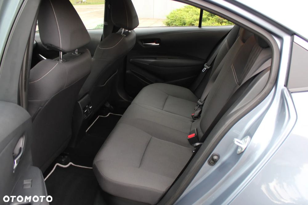 Toyota Corolla 1.8 Hybrid Comfort - 18