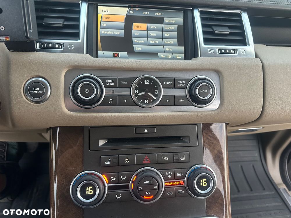 Land Rover Range Rover Sport S 3.0TD V6 HSE - 32