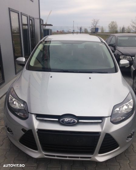 Dezmembram Ford Focus 3, 1.6 benzina,an fabr 2012 - 2