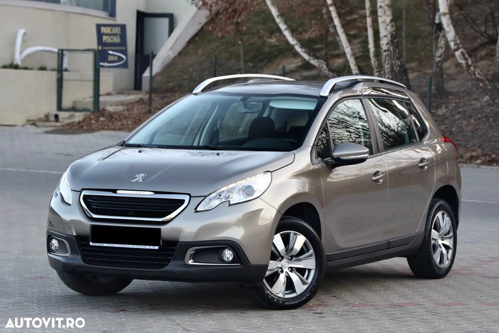 Peugeot 2008 1.2 L PureTech ETG Allure Aut. - 1