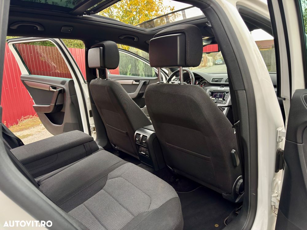 Volkswagen Passat Variant 2.0 TDI BlueMotion Technology Exclusive - 9