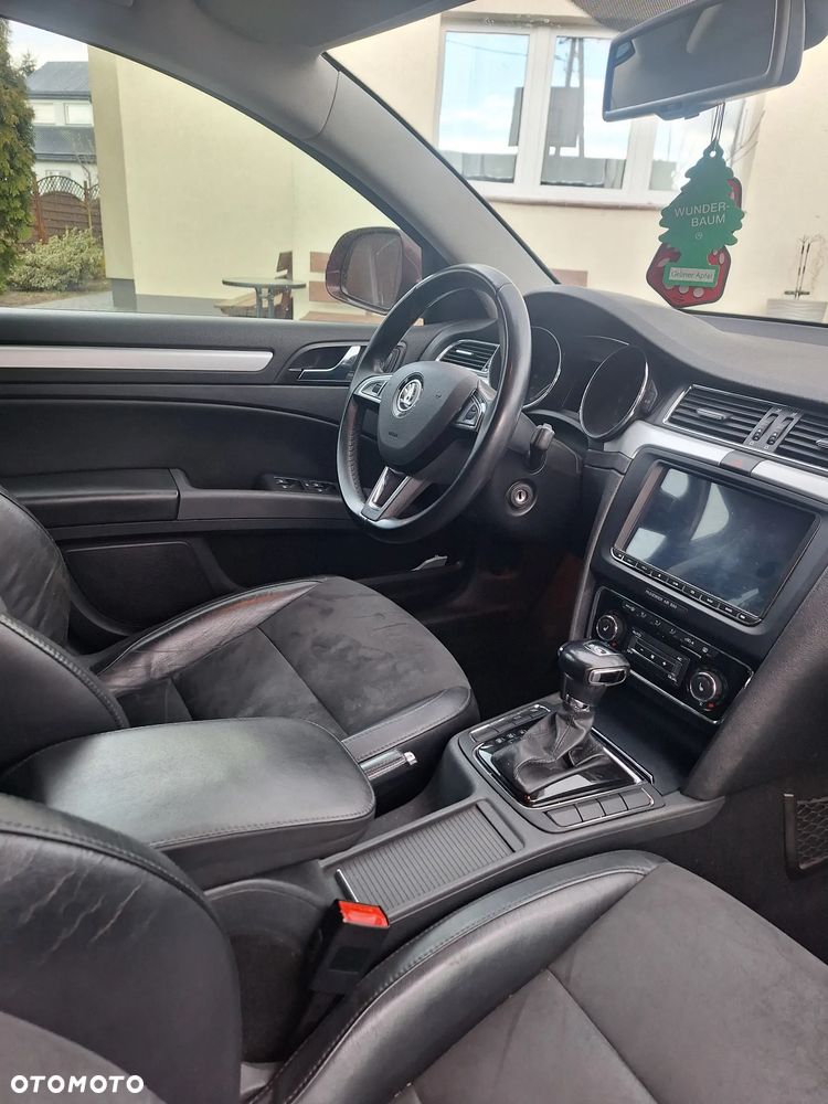 Skoda Superb 2.0 TDI Ambition DSG - 3