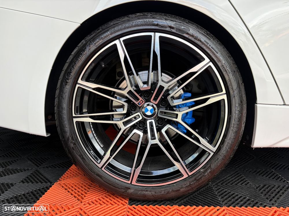 BMW 320 d Auto Pack M - 25