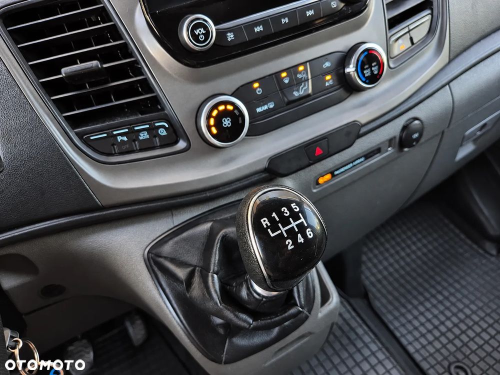 Ford Transit Custom - 16