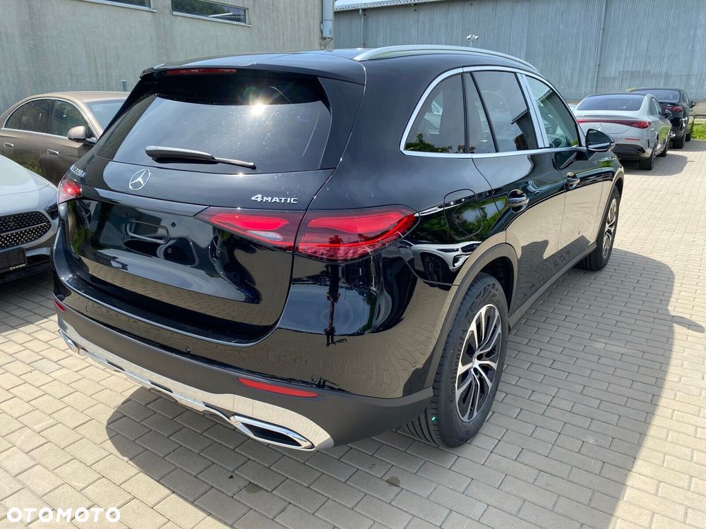 Mercedes-Benz GLC - 4