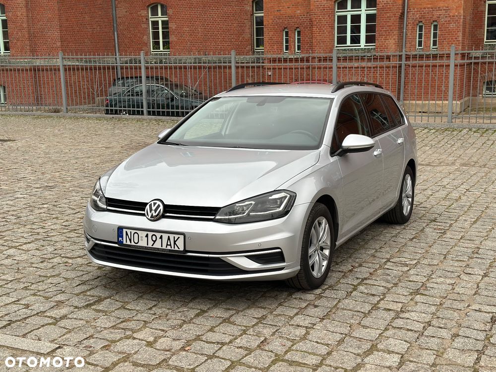 Volkswagen Golf 1.6 TDI BMT Comfortline - 1