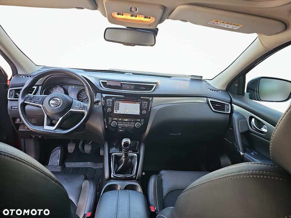 Nissan Qashqai 1.6 DIG-T Tekna - 22