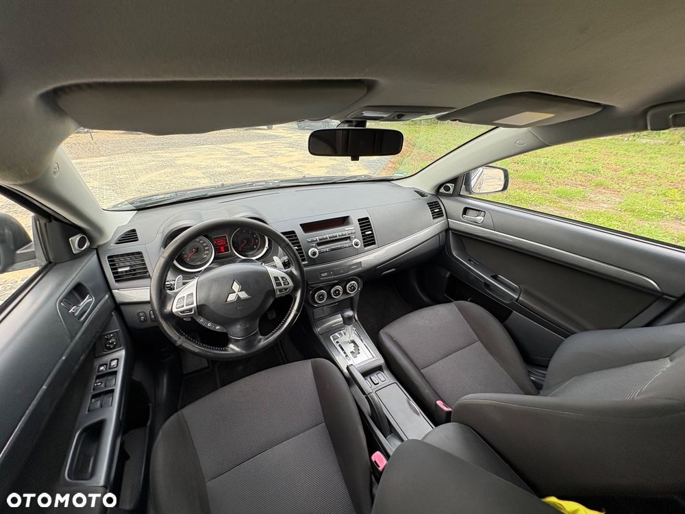 Mitsubishi Lancer 1.8 Clear Tec CVT Plus - 26