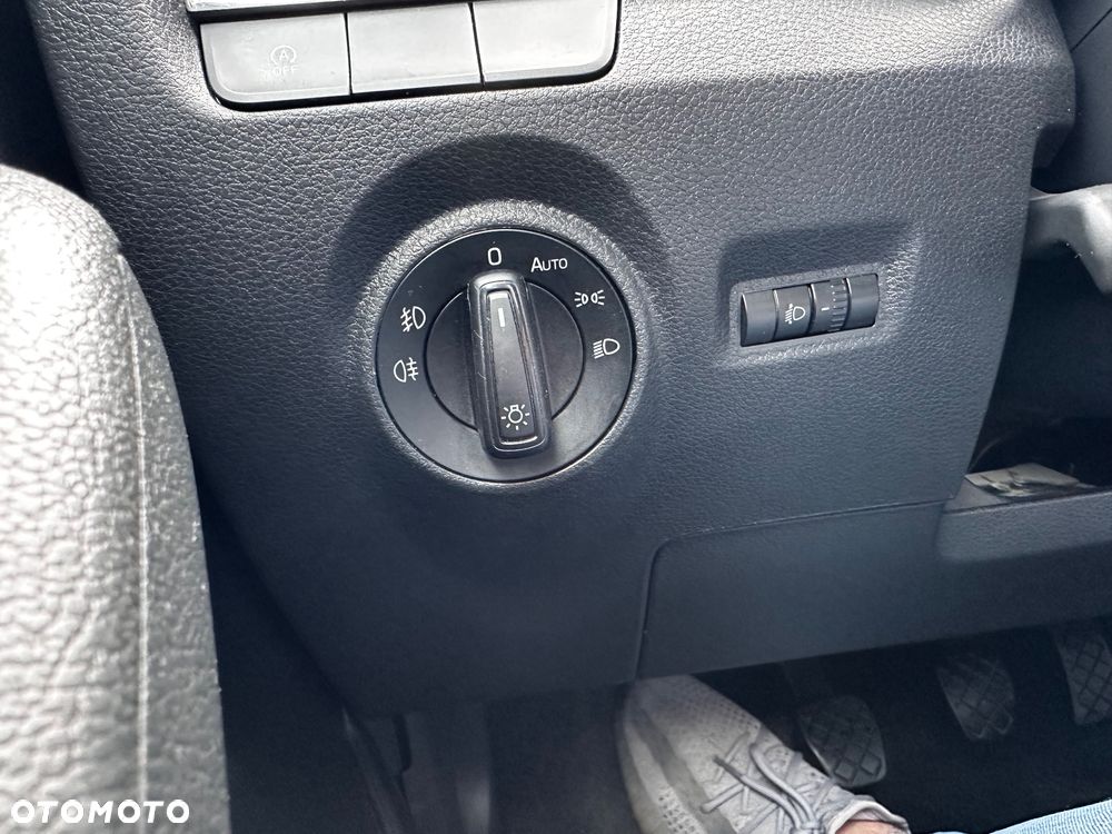 Skoda Fabia 1.0 TSI Ambition Plus - 23