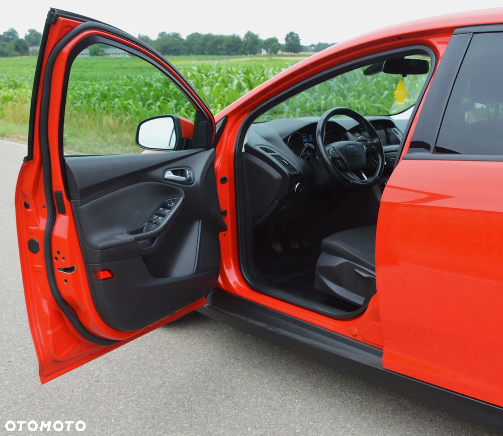 Ford Focus - 14