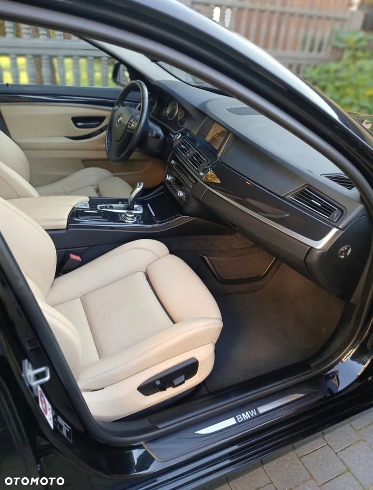 BMW Seria 5 520d - 11