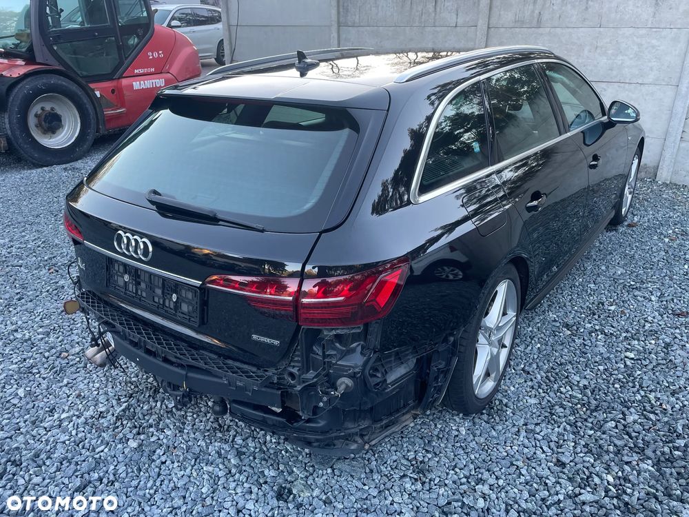 Audi A4 Avant - 10