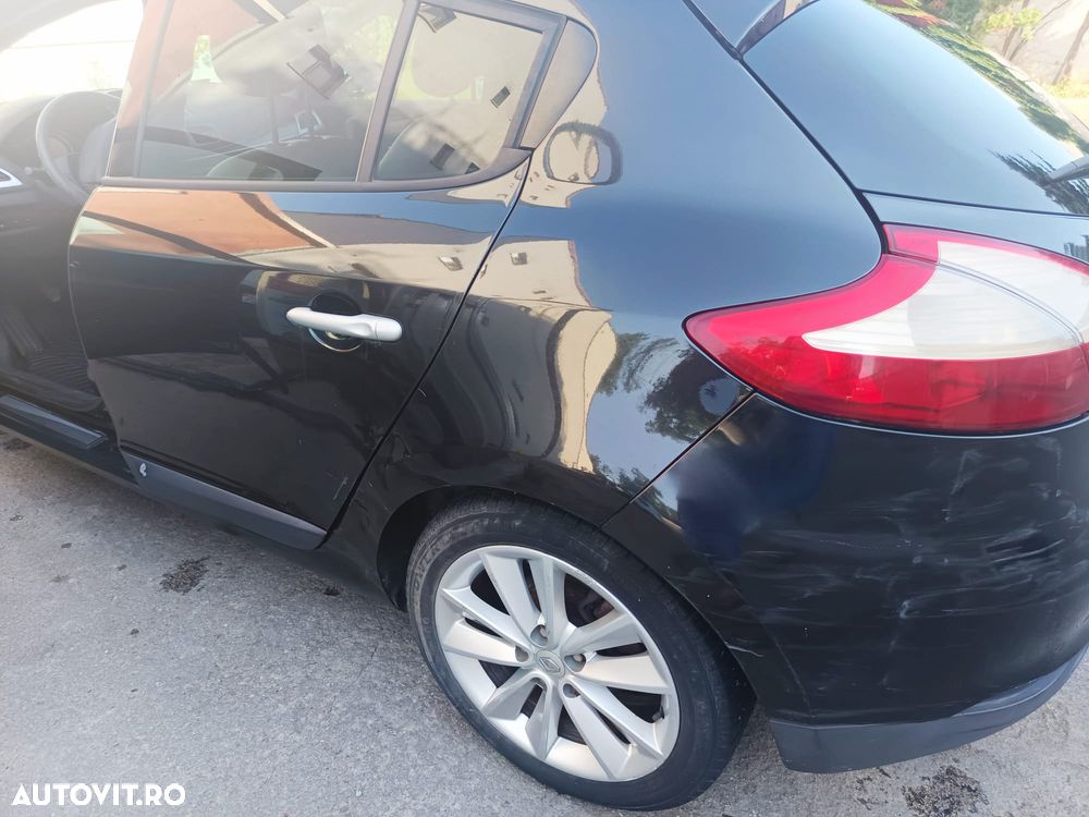 Renault Megane 1.9dCi Privilege - 9