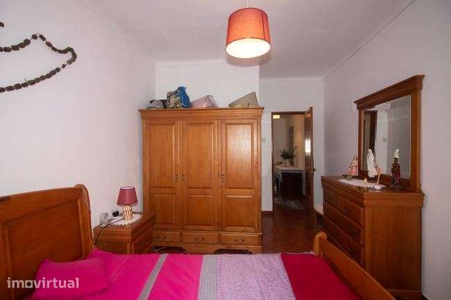 Apartamento T2 no centro de Alenquer - Grande imagem: 5/19