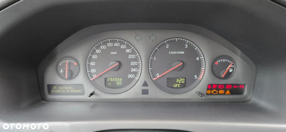 Volvo V70 D5 - 10