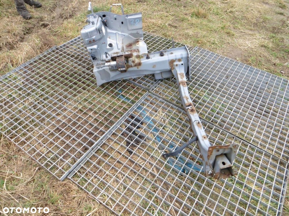 DODGE JOURNEY BELKA ZDERZAKA PRZÓD WZMOCNIENIE 07-15 - 2