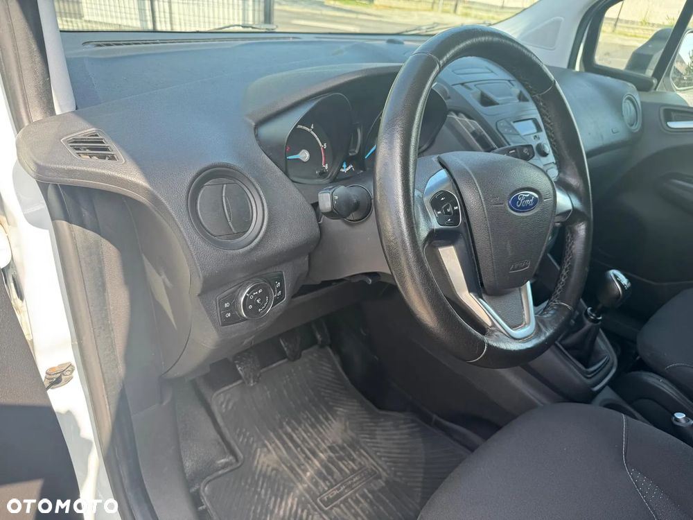 Ford Transit Courier S&S Basis - 9