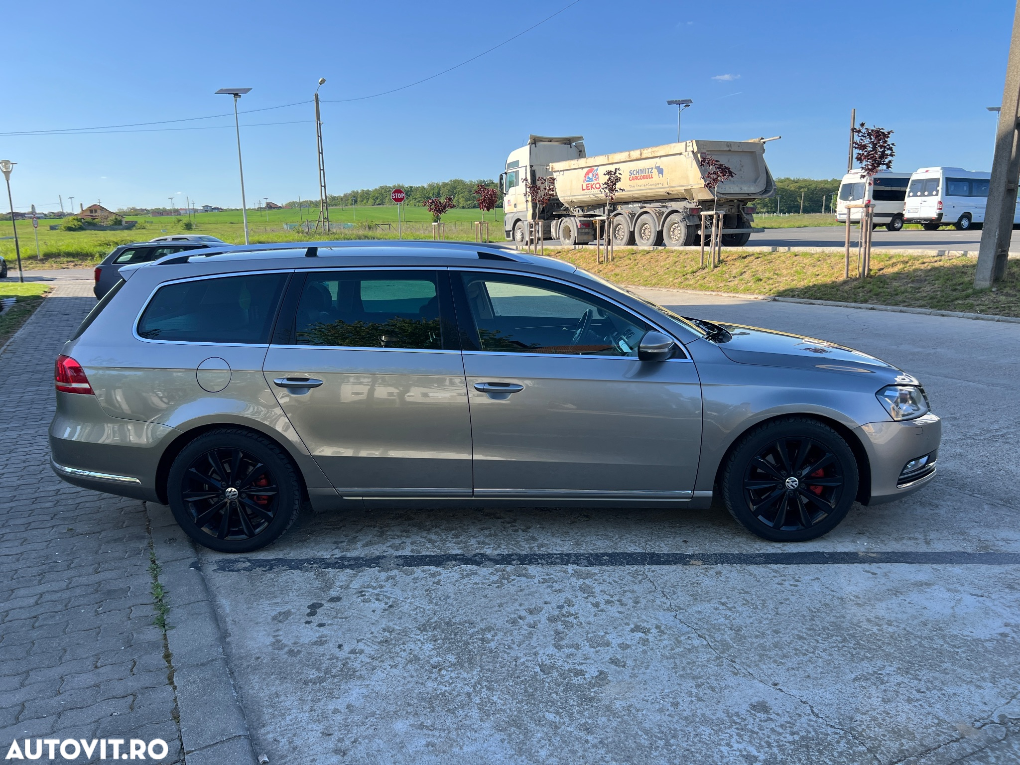 Volkswagen Passat Variant 2.0 TDI BlueMotion Technology Highline - 5