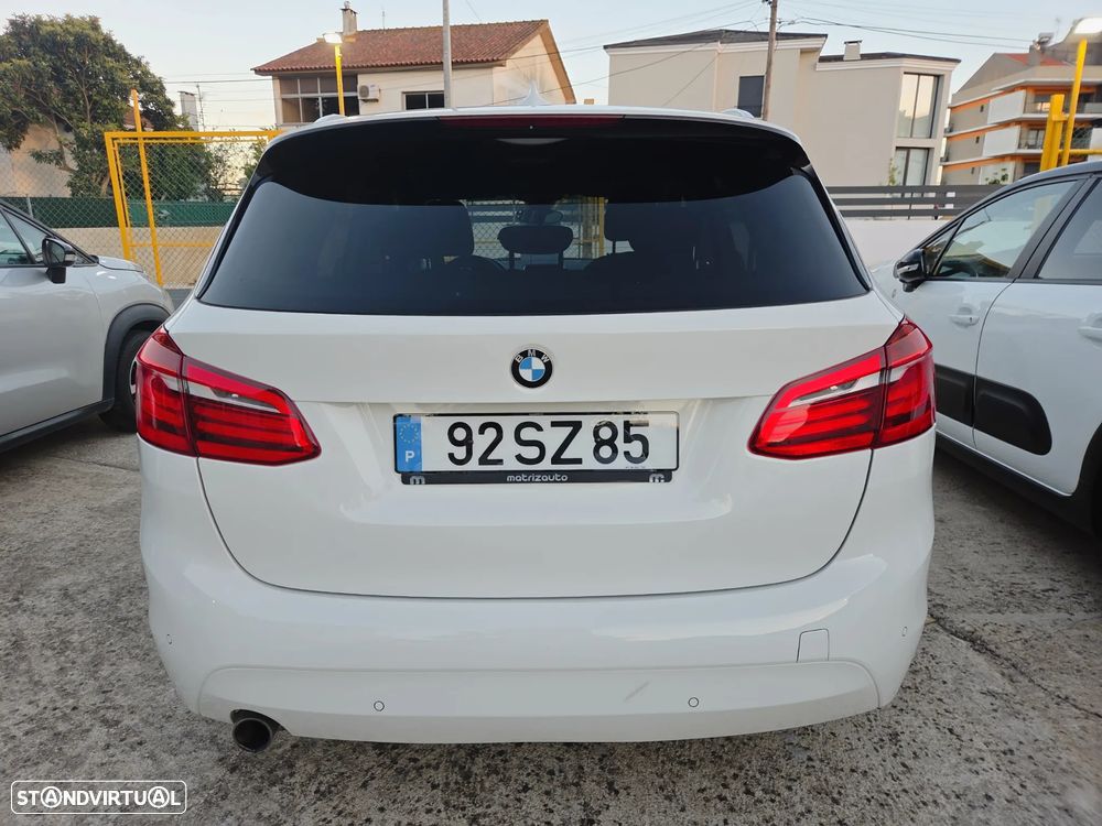 BMW 216 Active Tourer d - 11