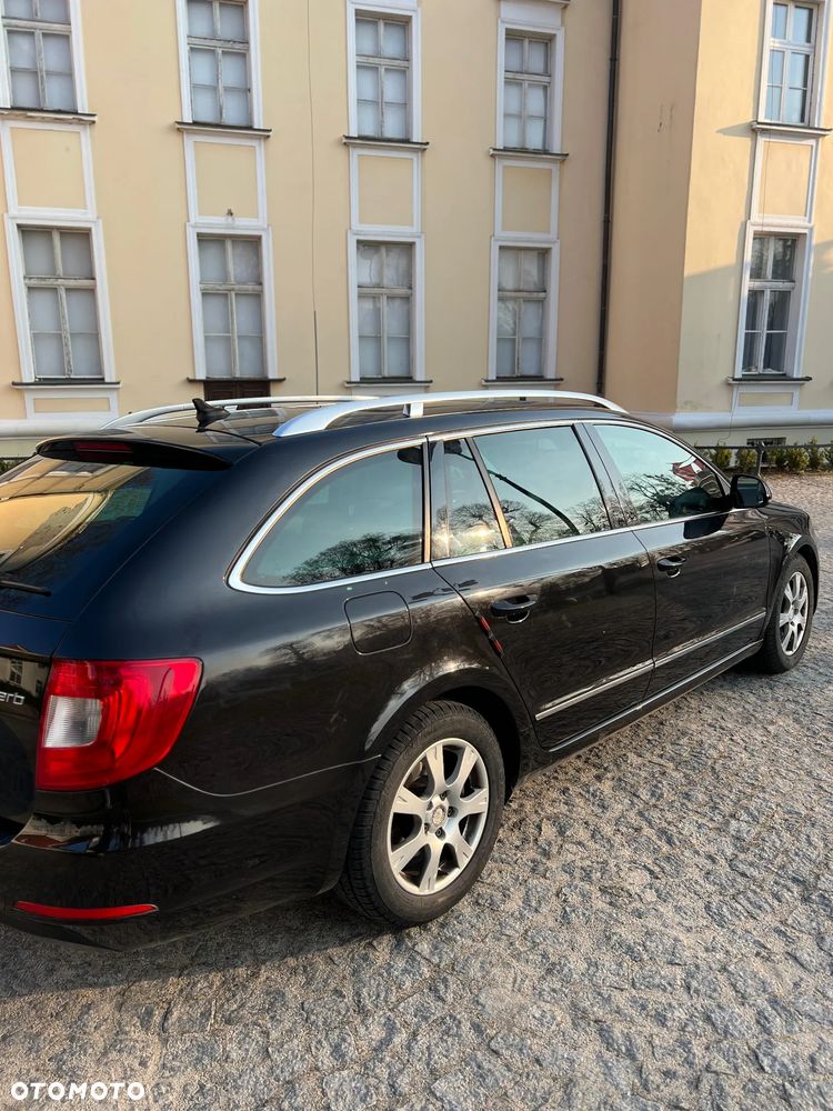 Skoda Superb 1.8 TSI Elegance DSG - 6