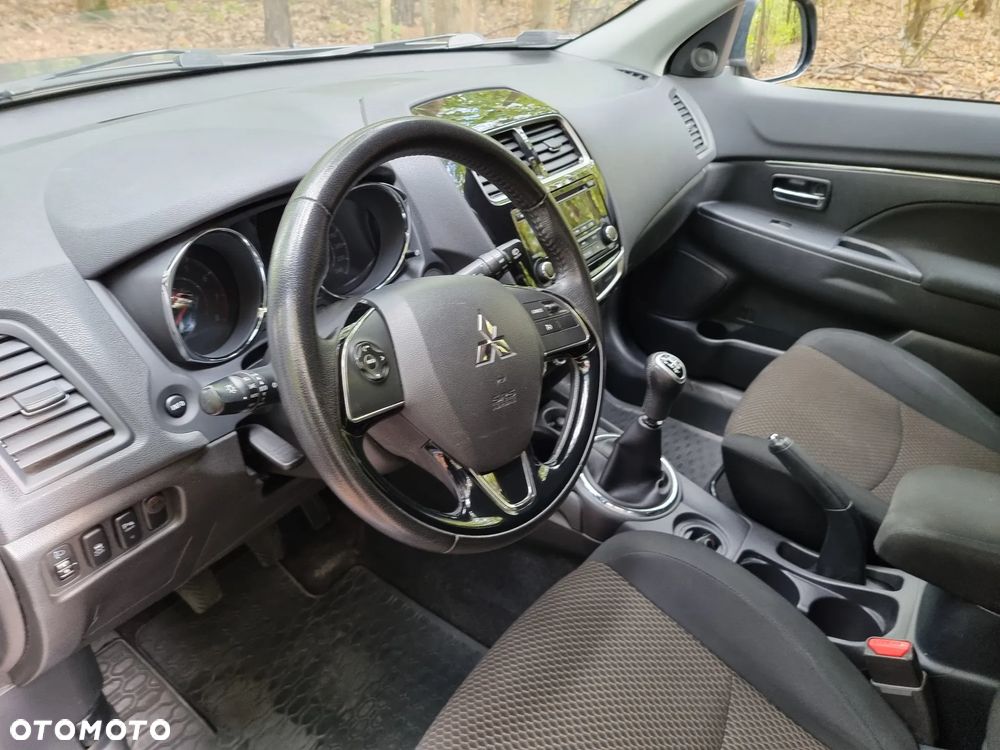 Mitsubishi ASX 1.6 Invite - 16