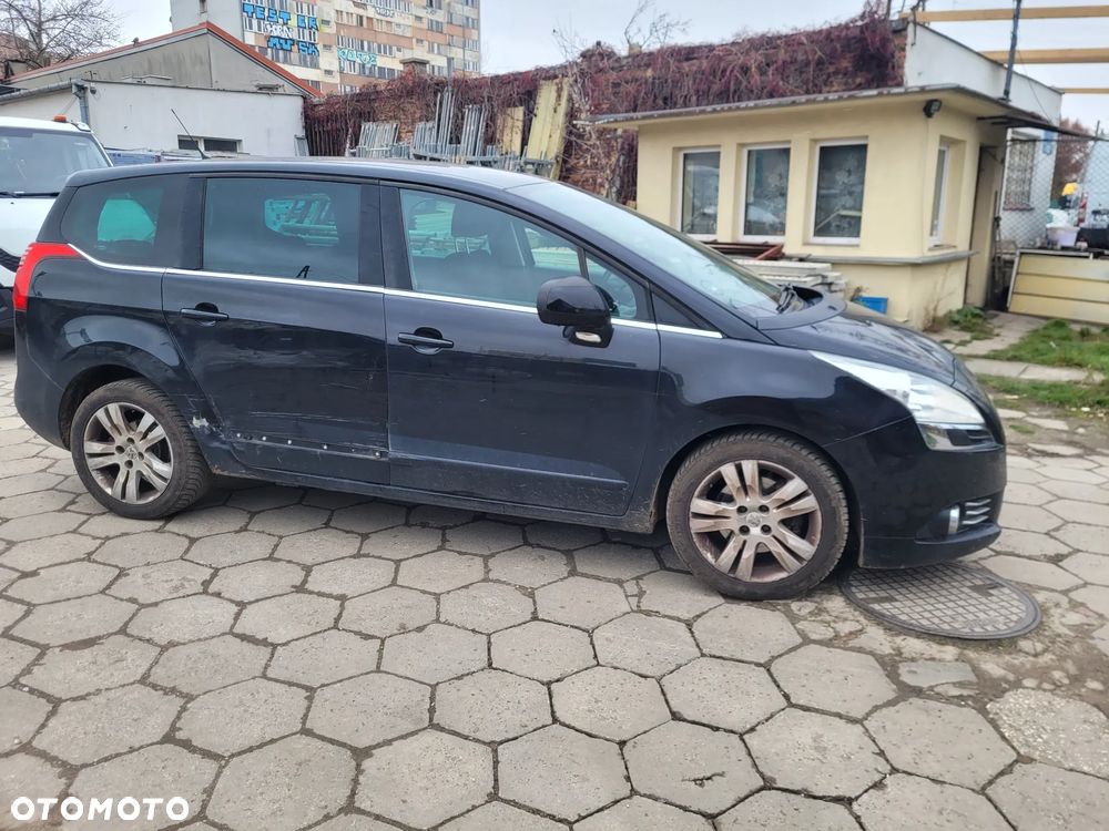 Peugeot 5008 HDI 150 Business-Line - 10